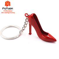 Porte-clés pendentif en métal personnalisé, design créatif, motif talons hauts multiples, style souvenir et mode, pour chaussures de femme, accessoire de sac