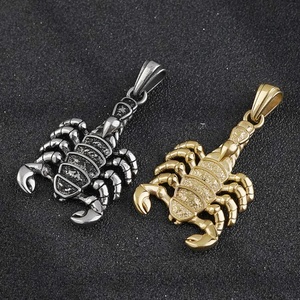 Collar Retro Europeo y Americano al por Mayor, Collar Corto con Colgante de Escorpión para Hombre y Mujer, Colgante Unisex de Acero Inoxidable - Product Image 3