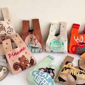 Bolso cuadrado pequeño al por mayor para mujer, diseño de nicho, bolso de mano de punto con dibujos animados, bolso cruzado de punto tipo chaleco, ideal para regalo. - Product Image 1