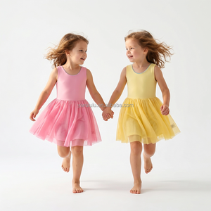 Vestito da yoga estivo per ragazze, con inserti in rete traspirante e pantaloncini integrati, ideale per il tennis, taglia personalizzabile - Product Image 4