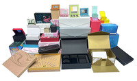 Boîte cadeau magnétique en papier artistique avec logo personnalisé, revêtement UV, éponge, matériaux recyclés, taille et couleur personnalisées pour l'emballage de vêtements et de chaussures