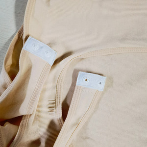 En gros Combinaison de yoga une pièce sculptante, style string, à maintien moyen du bas du dos, respirante et sans couture - Product Image 6