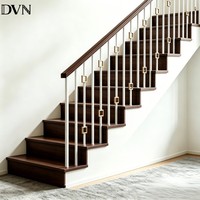 Décoration intérieure DVN : Balustres métalliques modernes en fer forgé avec rectangulaire pour la décoration d'escaliers intérieurs