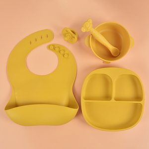 Ensemble de boîte cadeau pour nouveau-né, ensemble de vaisselle pour bébé de qualité alimentaire, bavoir fourchette cuillère, qualité supérieure, pièces - Product Image 2