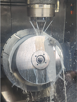   Centre d'usinage vertical CNC 5 axes simultanés haute précision, automatique, robuste, avec table rotative simple