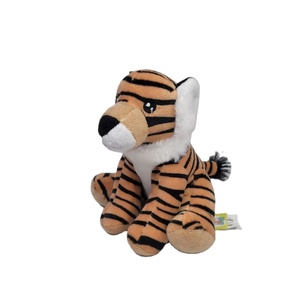 Vente en gros Jouets en peluche ours brodés à rayures de tigre chinois en peluche super douce avec remplissage en coton PP à partir de sites Web de commerce électronique - Product Image 1