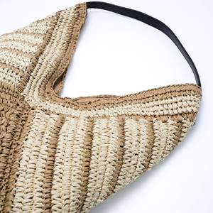 2025 Mini sac à bandoulière personnalisé de luxe Sac à dos extérieur en fourrure Taschen - Product Image 3