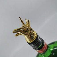 Accessoire à vin fantaisie en forme d'animal pour fêtes et bar à domicile, aérateur verseur de vin licorne doré, cadeau amusant pour hommes et femmes