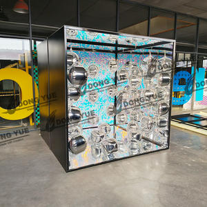 कस्टम सिल्वर मिरर फोटो बूथ बॉक्स स्क्वायर सीक्वल पैनल पृष्ठभूमि वाली पत्रिका फोटो बूथ - Product Image 3