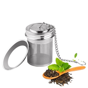 <span class=keywords><strong>Infuseur</strong></span> à thé en acier inoxydable 304 de nouvelle conception avec des trous extra fins et une chaîne allongée pour tasse - Product Image 1