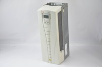 ACH55001087A4 Serie ACH550 380-480V 87A 45kW IP21 con PLC ACHCPB