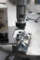 Machine de perçage et de taraudage à engrenages, perceuse industrielle sur colonne pour pièces de vélo et pièces moulées sous pression en aluminium