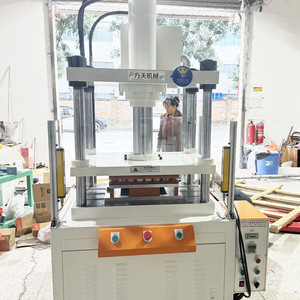 Fangtian Machinery <b>Rubber</b> Hydraulic Press 10-50 Ton Four Pillars Complete Machine For <b>Edge</b> Punching Molding - Product Image 1