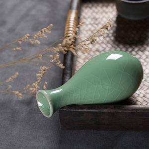 सुरुचिपूर्ण सेलाडोन क्रैले ग्ज <span class=keywords><strong>vase</strong></span> प्लम आकार सिरेमिक मिट्टी के बर्तन घर सजावट प्रीमियम संग्रहणीय उपहार - Product Image 6