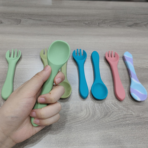 BPA FREE Silicone bé Flatware Set 2 cái Toddler giai đoạn đầu tiên ăn đồ dùng đào tạo muỗng nĩa 6 tháng + Bát thực phẩm - Product Image 5