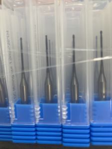 Buona qualità frese dentarie fresatura <span class=keywords><strong>CAD</strong></span>/camma dentale Bur Roland Zirconia fresatura Burs DC gambo Dia 4.0mm * testa Dia.2.5mm * testa - Product Image 6