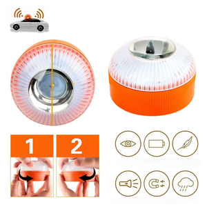Luz de <span class=keywords><strong>baliza</strong></span> de emergencia para coche <span class=keywords><strong>V</strong></span> <span class=keywords><strong>16</strong></span> USB recargable luz estroboscópica de inducción magnética luz de emergencia para coche - Product Image 3