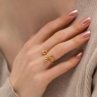 Nouveauté : Bague ouverte minimaliste pour femme en acier inoxydable plaqué or 18 carats, double rangée de trois billes, style statement