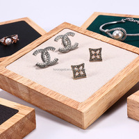Présentoir de bijoux en cuir/velours, présentoir de bracelets, cube en microfibre, présentoir de bijoux en bois, vente en gros