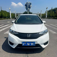 Honda Fit 1.5 Hatchback Putih CVT Automatic Bekas Dijual Murah Mobil Bekas Ekspor dari Cina 5 Kursi