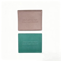 Etiqueta de Cuero Genuino Personalizada y Colorida con Borde Pintado para Ropa, Accesorios de Prendas Cosidos, Venta al por Mayor, Fábrica OEM