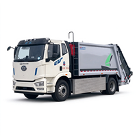 Camion compacteur électrique FAW 12 m³ zéro émission pour l'élimination des déchets ménagers urbains et l'assainissement