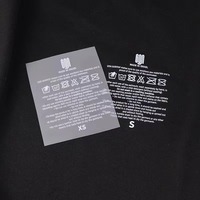 Forme d'étiquettes de transfert de chaleur en silicone/caoutchouc imprimées personnalisées pour les vêtements et sacs promotionnels Logo de chapeaux sur les vêtements