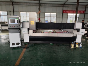 ศูนย์รวมศูนย์ปฏิบัติการแปรรูปกระจก CNC ระดับมืออาชีพ สำหรับการเจาะกระจกกั้นอาคารและรูสำหรับอุปกรณ์ประตูเชิงพาณิชย์ - Product Image 6