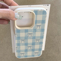 Coque de téléphone portable en TPU à motif quadrillé bleu avec nœud, étui de protection en cuir tendance pour iPhone 16 15 17 Air 18 Pro Max