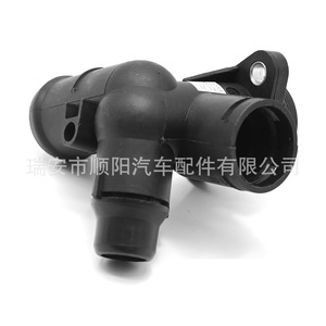 ข้อต่อท่อน้ำ 06J121132D พลาสติก สำหรับข้อต่ออัตโนมัติของรถพาสสาท ทิกวนรุ่นใหม่ - Product Image 2