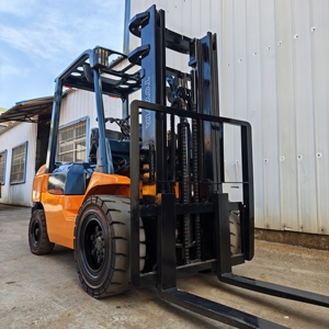 Montacargas Diésel Usado 2022, 4.5T, Capacidad 5000kg, Mástil de Dos Etapas, Motor Japonés, para Manejo de Materiales en Almacén - Product Image 5