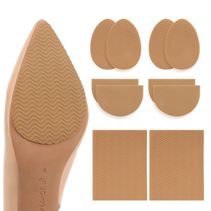 Semelles en caoutchouc antidérapantes et résistantes à l'usure pour talons hauts - Découpables et adaptées aux grandes tailles - Product Image 1