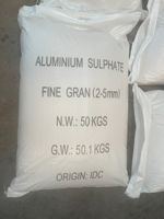 Sulfate d'aluminium liquide granulaire de qualité industrielle 17% 50 kg pour le traitement de l'eau potable/des eaux usées