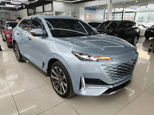 Changan UNI-K <span class=keywords><strong>IDD</strong></span> 1.5T Híbrido Usado en China, 5 Puertas, 5 Asientos, SUV, Volante a la Izquierda, Techo Solar, Bajo Kilometraje - Product Image 4