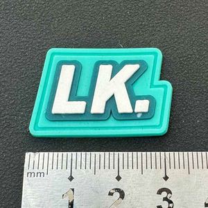 Patchs en PVC recyclé personnalisés, patchs en silicone pour vêtements, étiquettes en caoutchouc avec logo, patchs en silicone à coudre, patchs en silicone anti-rides, transfert thermique - Product Image 3