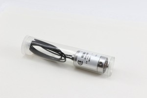 <span class=keywords><strong>Numatics</strong></span>/numatech Solénoïde miniature, en acier inoxydable, 2/3 voies, 100 psi 24 V, Hs03m7h00v, Neuf, Produit d'origine avec une garantie d'un an - Product Image 1