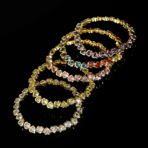 Braccialetti Elastici alla Moda con Cuori Colorati Arcobaleno, Gioielli con Zirconi Cubici, Catena Tennis Luccicante, Ideali per la Spiaggia - Product Image 2