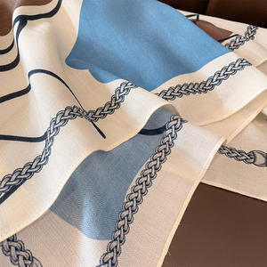 حجاب نسائي ملايشي عصري وفريد ذو ألوان متداخلة وغطاء رأس مربع ومطبوع من الحرير، وشاح من الحرير المضلع، وشاح شعر من الحرير - Product Image 5