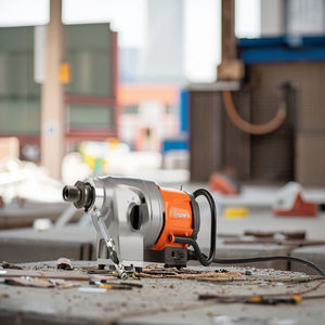 Máquina cortadora de núcleo Husqvarna DM 430 Máquina cortadora de núcleo de hormigón al por mayor del mejor proveedor de la India - Product Image 1