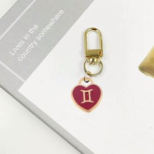 พวงกุญแจและคาราไบเนอร์แบบโปรโมชั่น พวงกุญแจโลหะแบบกำหนดเอง รูปหัวใจสุดสร้างสรรค์ พวงกุญแจคุณภาพสูง - Product Image 4
