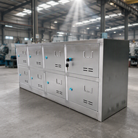 Armoire à chaussures en acier inoxydable avec serrures séparées pour chaque porte, rangement pour chaussures du personnel d'usine