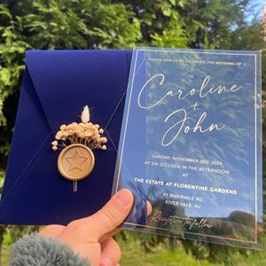 Invitation de mariage en acrylique imprimée sur le thème de <span class=keywords><strong>la</strong></span> <span class=keywords><strong>Belle</strong></span> <span class=keywords><strong>et</strong></span> <span class=keywords><strong>la</strong></span> Bête personnalisée Enveloppe en velours bleu foncé Quinceanera - Product Image 5