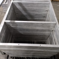 Cadre de soudage en tube carré d'aluminium sur mesure OEM ODM, découpe laser, équipement industriel robuste, structure de support