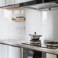 Carreaux muraux intérieurs en céramique blanche brillante pour cuisines, salles de bain, balcons - Style moderne minimaliste