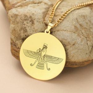 Myshape Vintage Collier Farvahar en acier inoxydable Pendentif zoroastrien Ahura Mazda Bijoux religieux avec chaîne à maillons pour les fêtes - Product Image 1