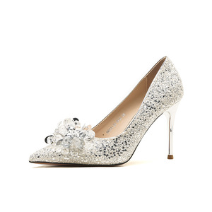 Escarpins tendance à paillettes, bout pointu, talon aiguille, chaussures de mariée avec décoration florale - Product Image 5