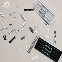 Support de prix magnétique en forme de L, tableau de lettres métalliques, présentoir de comptoir pour menu avec lettres en carreaux pour boutique de cadeaux