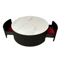 Table basse moderne en pierre frittée avec plateau noir, structure en bois et rangement en acier inoxydable doré, mobilier de salon pour maison et villa