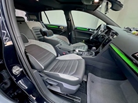 Lumière Ambiante à Commande par Écran pour VW Golf 7 Golf 7.5 (2014-2021) avec Écailles Arc-en-ciel