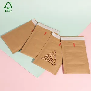 2023 sobre de embalaje Kraft personalizado para verano Mujer traje de baño falda reciclable panal papel Mailer autoadhesivo bolsa de papel Kraft papel Mailer panal